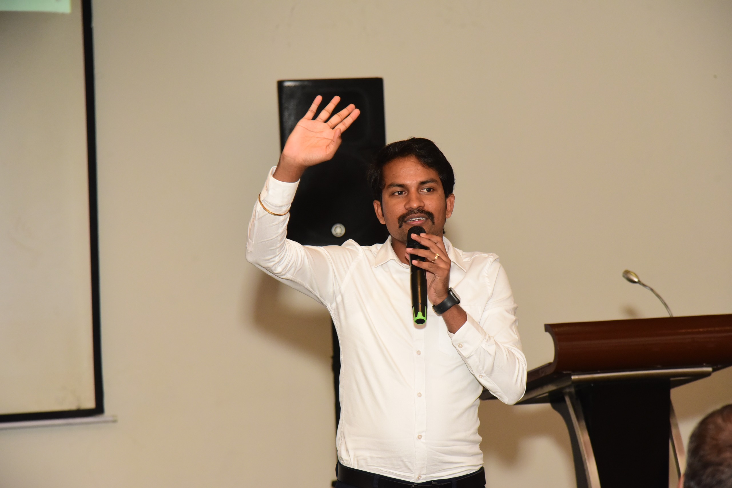 Interactive Trading Workshop with Live Charts